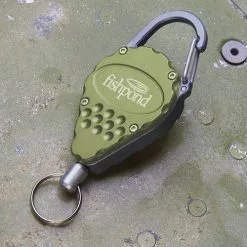 Fishpond Arrowhead Retractor